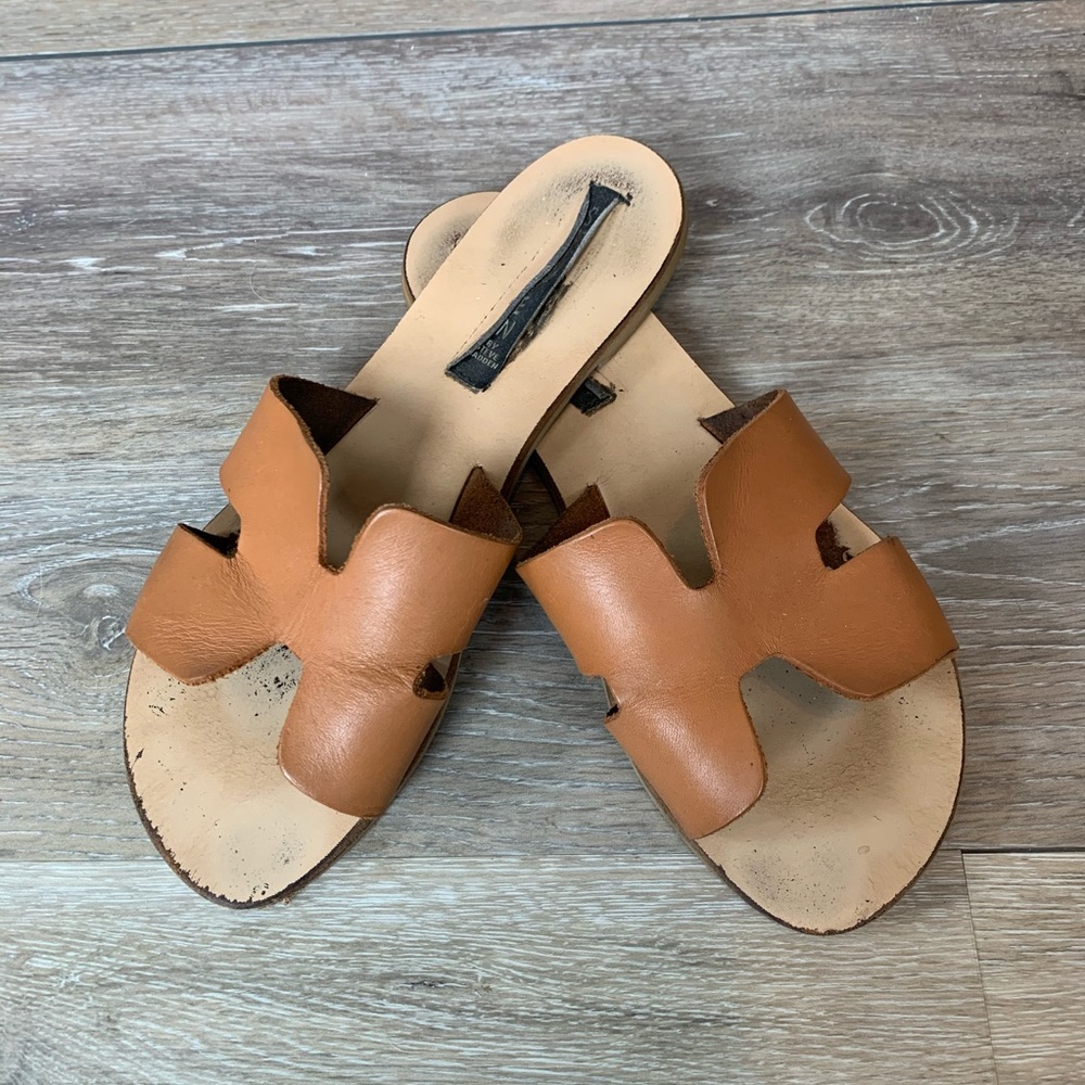 Steve Madden Greece Leather Sandal